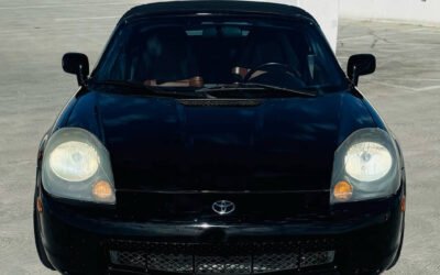2002 toyota mr2 spyder base 2dr convertible 12