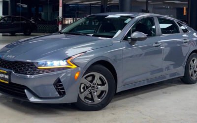 2023 kia k5 lxs 4dr sedan 1